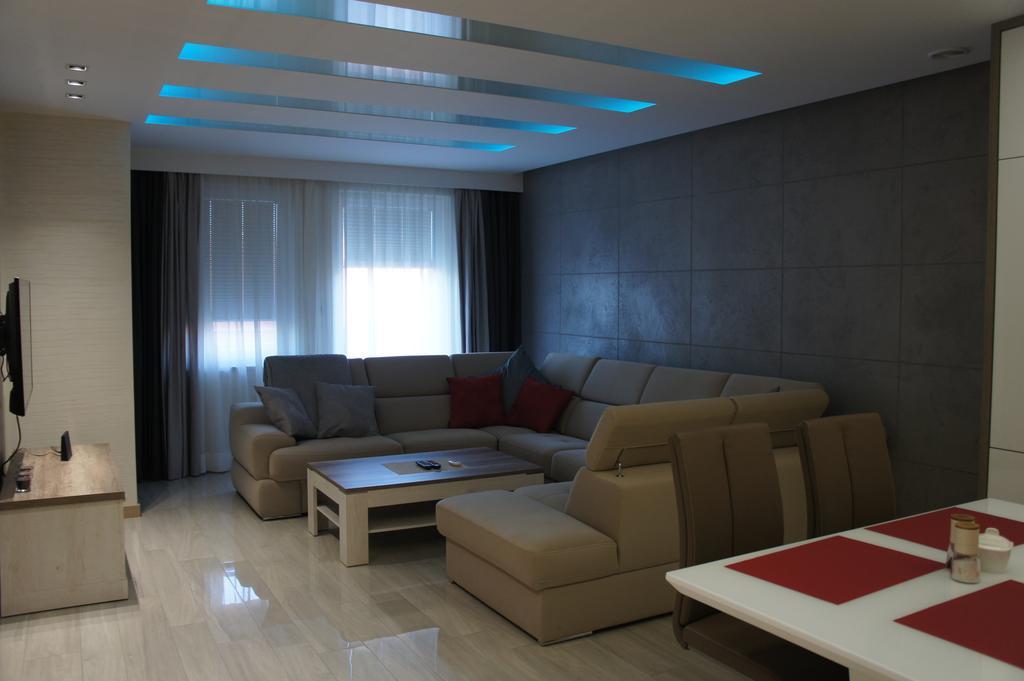 Komfortowy Apartament Nad Niegocinem 기지크코 외부 사진